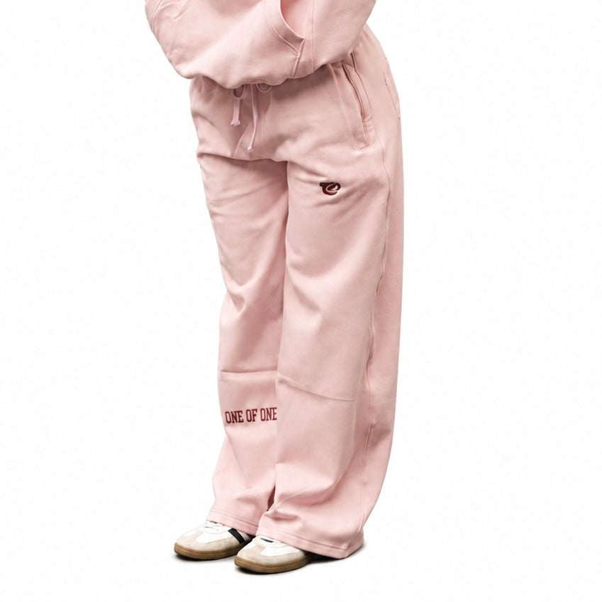 One of One Baggy Pant